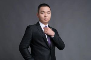 心系公益，善行致远 | 安博(中国)集团董事长“慈善达人”罗宁弟获官